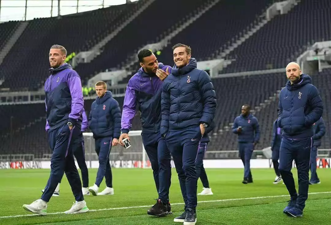 九游体育官网-布莱顿训练开放日，集结日主帅复盘引欢呼，意甲在即，团队化学反应显著的简单介绍-九游体育官网