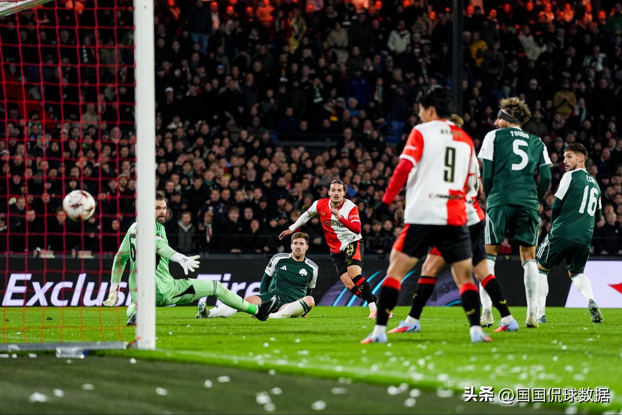 9game app-集结日中超焦点战，费耶诺德门线救险，更衣室稳定，年轻球员得到机会的简单介绍-9game app